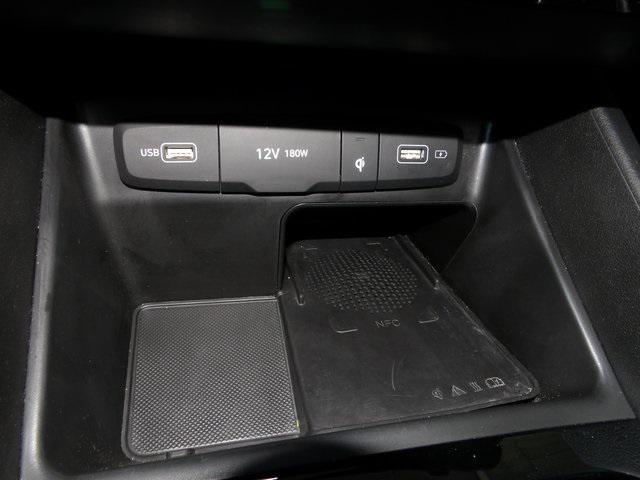 Photo of 2022 Shimmering Silver Hyundai TUCSON