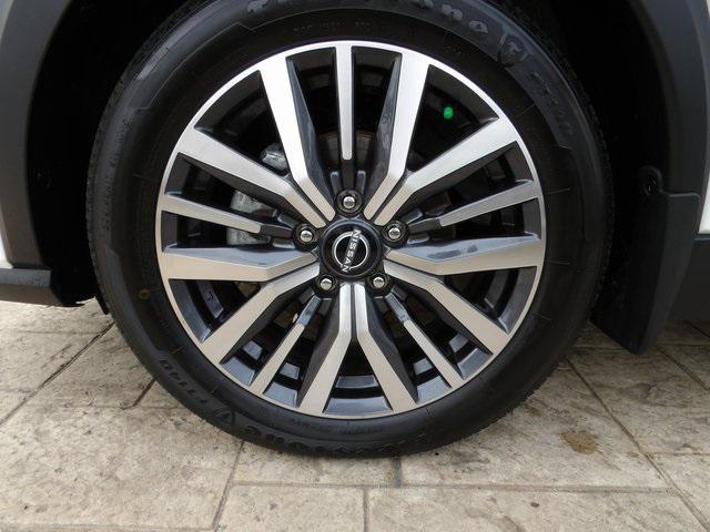 Photo of 2023 Fresh Powder Nissan Kicks