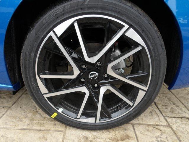 Photo of 2025 Electric Blue Metallic/Super Black Nissan Sentra