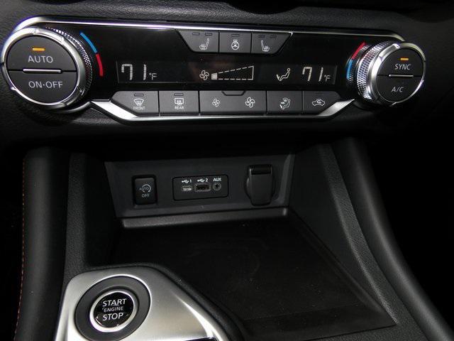 Photo of 2025 Electric Blue Metallic/Super Black Nissan Sentra