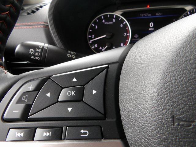 Photo of 2025 Electric Blue Metallic/Super Black Nissan Sentra