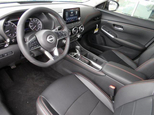 Photo of 2025 Electric Blue Metallic/Super Black Nissan Sentra