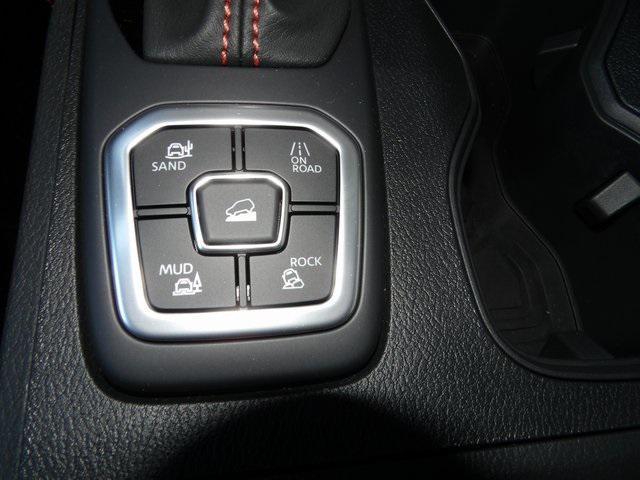 Photo of 2026 Boulder Gray Pearl Nissan Frontier