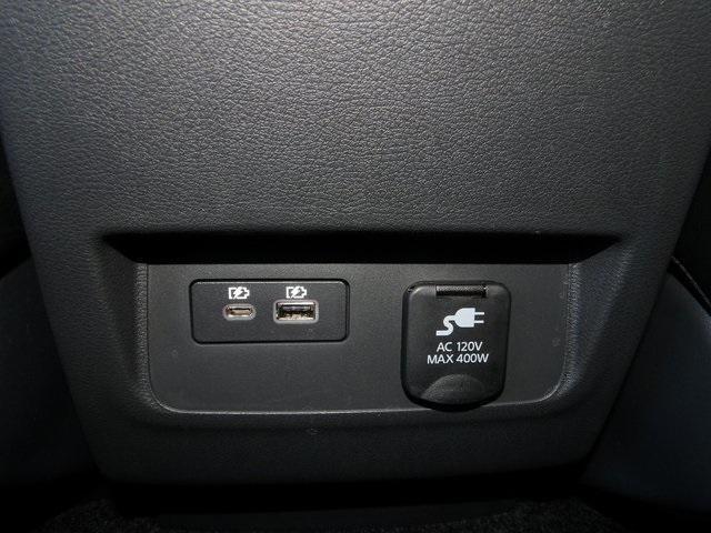 Photo of 2026 Boulder Gray Pearl Nissan Frontier