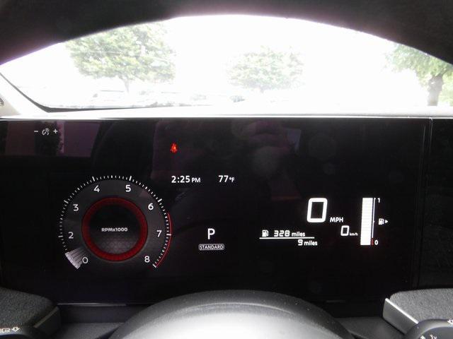 Photo of 2025 Scarlet Ember Tintcoat Nissan Kicks