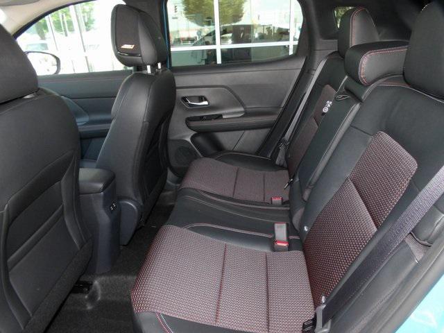 Photo of 2025 Arctic Ice Blue Metallic/Super Black Nissan Kicks