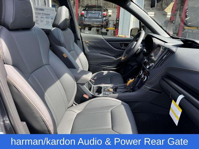 Photo of 2025 Magnetite Gray Metallic Subaru Forester