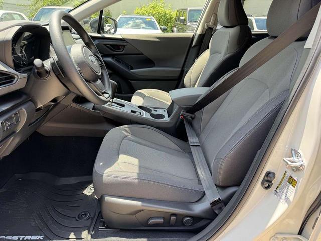 Photo of 2025 Crystal White Pearl Subaru Crosstrek