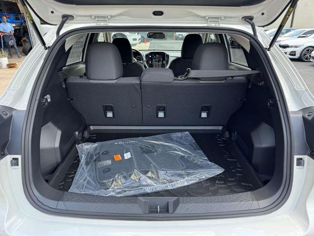 Photo of 2025 Crystal White Pearl Subaru Crosstrek