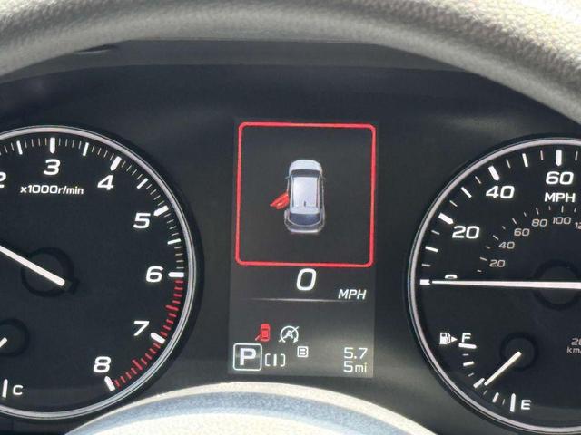 Photo of 2025 Crystal White Pearl Subaru Crosstrek