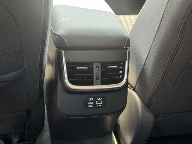 Photo of 2025 Crystal White Pearl Subaru Outback