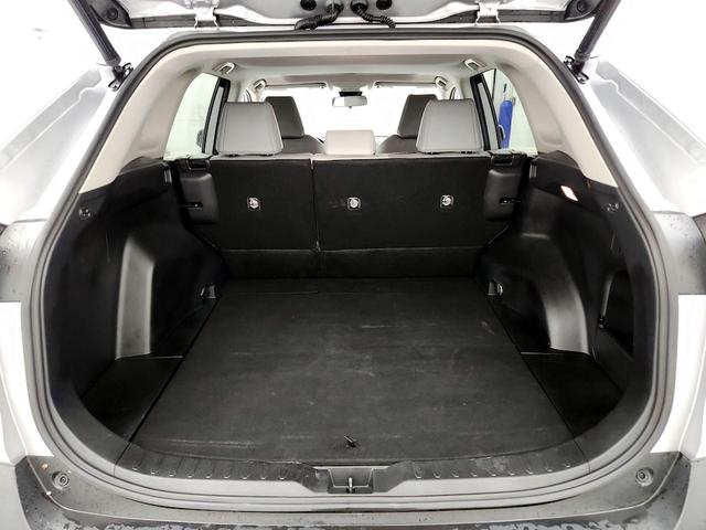 Photo of 2020 Silver Toyota RAV4