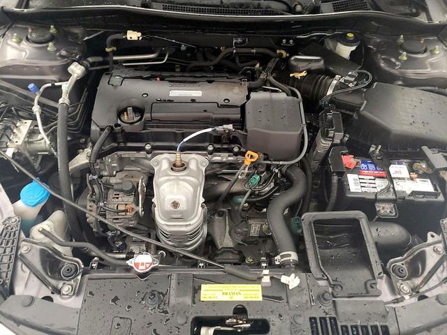Photo of 2017 Gray Honda Accord