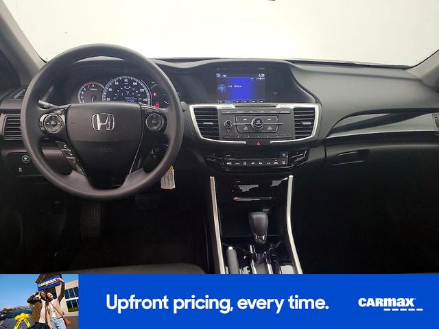 Photo of 2017 Gray Honda Accord