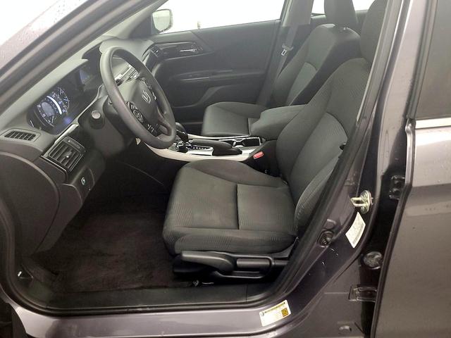 Photo of 2017 Gray Honda Accord