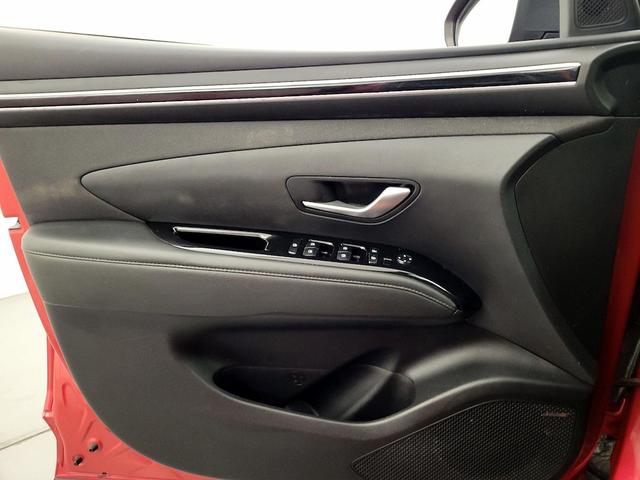 Photo of 2022 Red Hyundai TUCSON