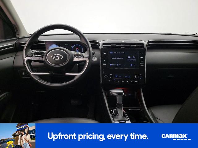 Photo of 2022 Red Hyundai TUCSON