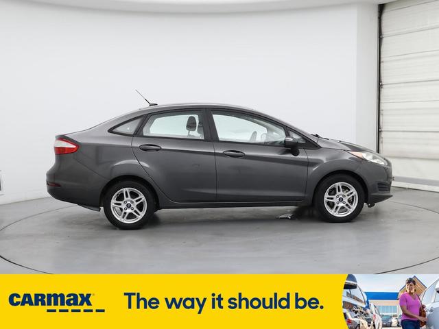 Photo of 2018 Gray Ford Fiesta