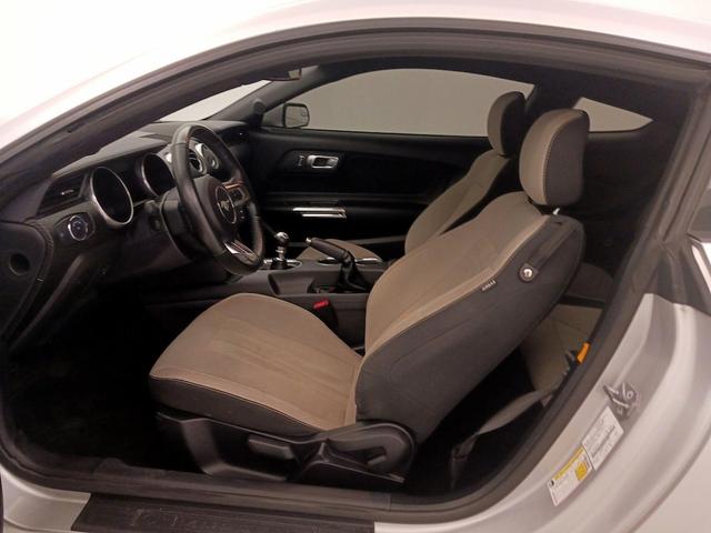 Photo of 2019 Silver Ford Mustang