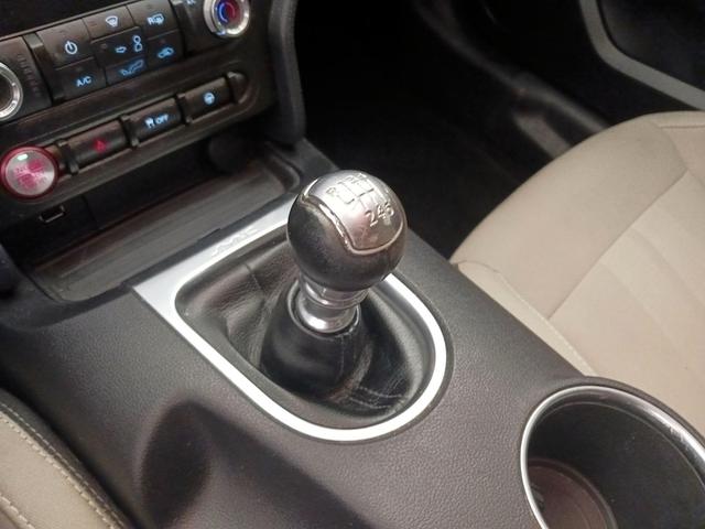 Photo of 2019 Silver Ford Mustang