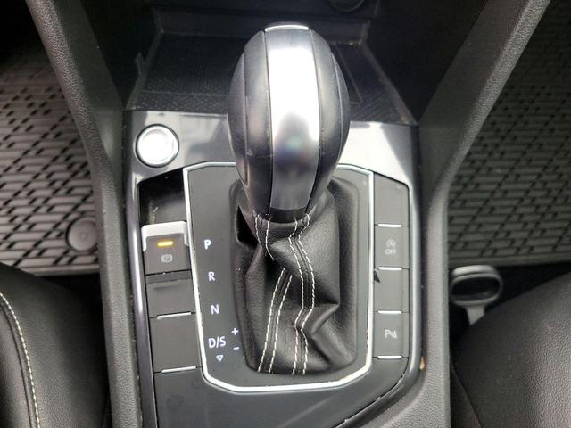 Photo of 2021 Black Volkswagen Tiguan