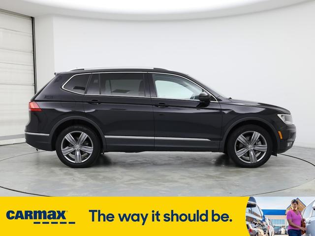 Photo of 2021 Black Volkswagen Tiguan