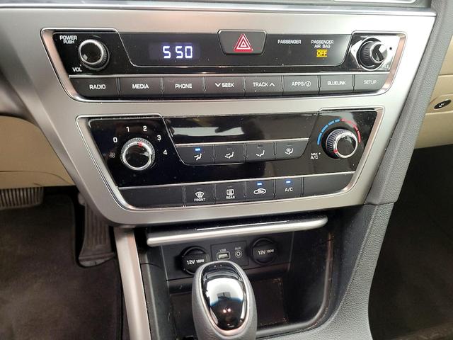 Photo of 2016 Red Hyundai SONATA