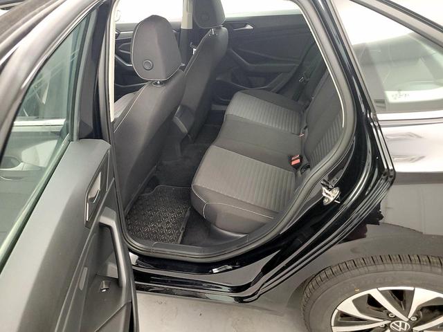 Photo of 2023 Black Volkswagen Jetta