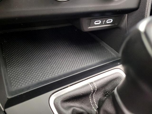 Photo of 2023 Black Volkswagen Jetta