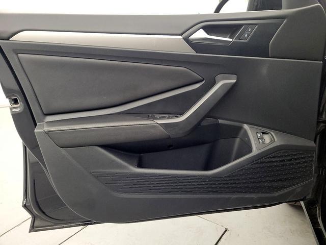 Photo of 2023 Black Volkswagen Jetta