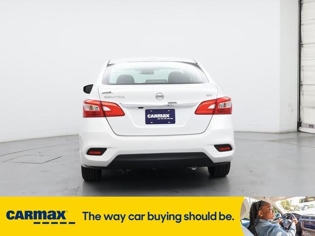 Photo of 2017 White Nissan Sentra