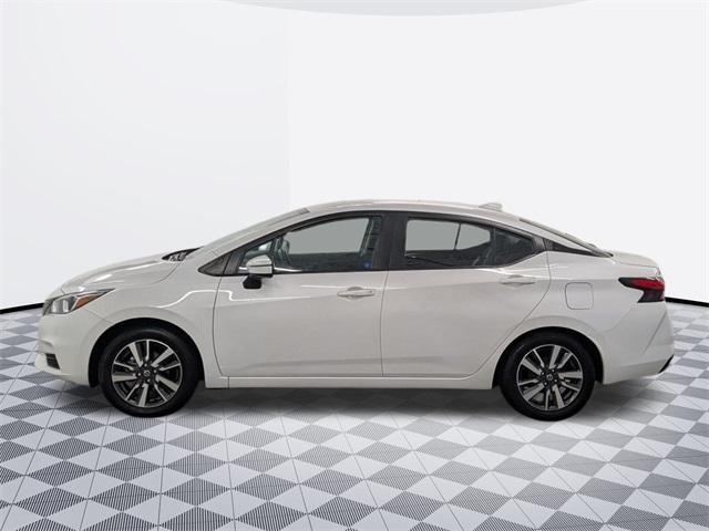 Photo of 2021 Aspen White TriCoat Pearl Nissan Versa