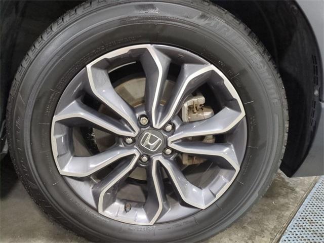Photo of 2022 Crystal Black Pearl Honda CR-V