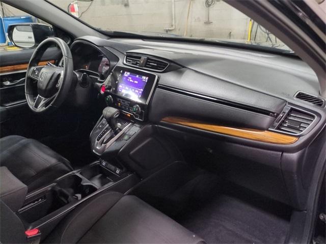 Photo of 2022 Crystal Black Pearl Honda CR-V