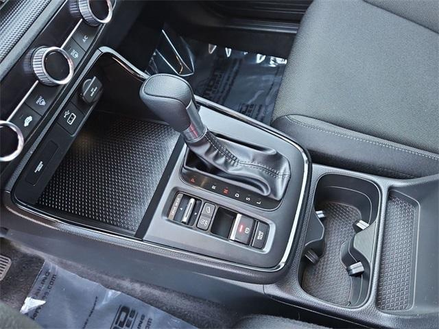 Photo of 2024 Urban Gray Pearl Honda CR-V