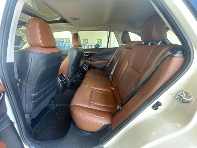 Photo of 2023 Crystal White Pearl Subaru Outback
