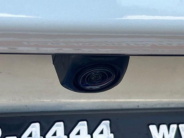 Photo of 2023 Crystal White Pearl Subaru Outback