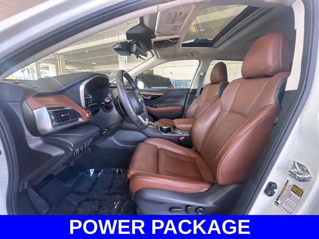 Photo of 2023 Crystal White Pearl Subaru Outback