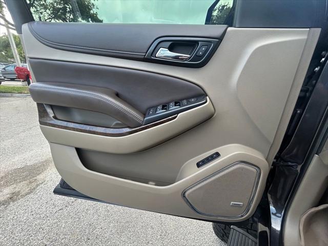 Photo of 2018 Tungsten Metallic Chevrolet Tahoe