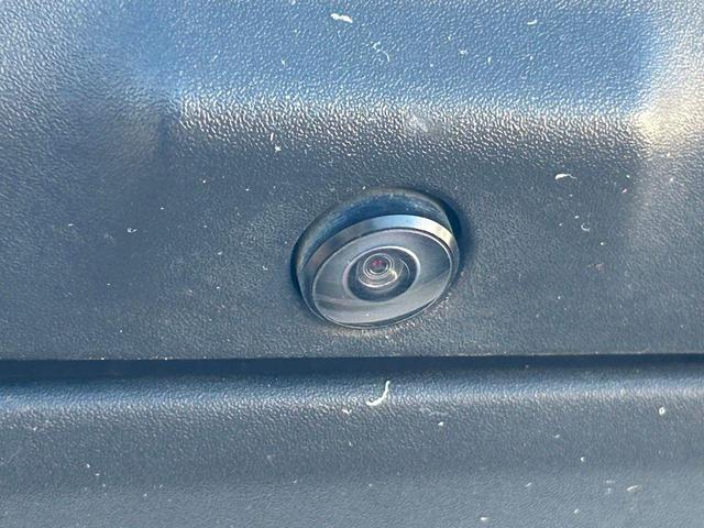 Photo of 2023 Oxford White Ford F-250