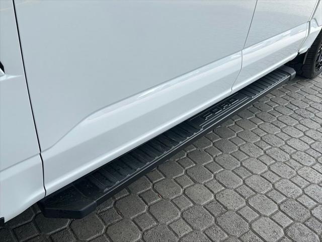 Photo of 2022 Star White Metallic Tri-Coat Ford F-150