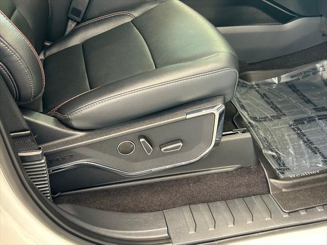 Photo of 2022 Star White Metallic Tri-Coat Ford F-150
