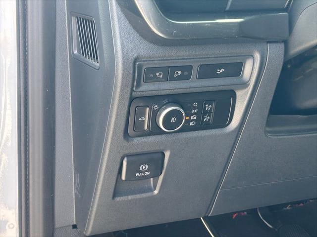 Photo of 2023 Oxford White Ford F-150