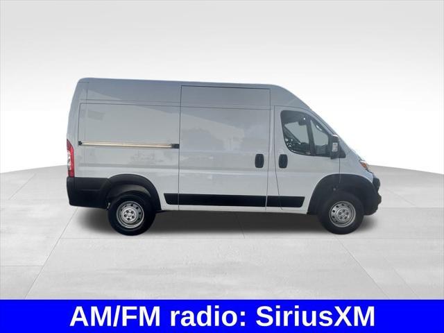 Photo of 2023 Bright White Clearcoat RAM ProMaster 2500