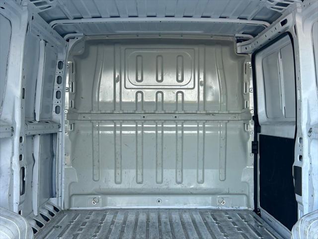 Photo of 2023 Bright White Clearcoat RAM ProMaster 1500