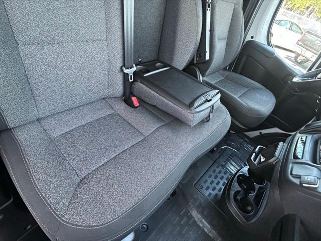 Photo of 2023 Bright White Clearcoat RAM ProMaster 1500