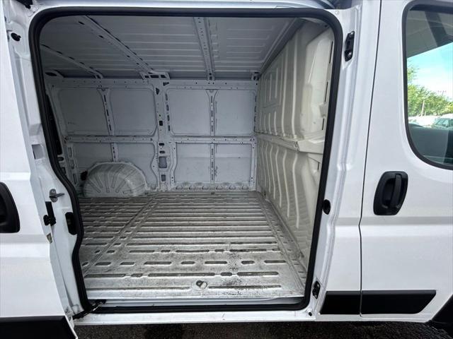 Photo of 2023 Bright White Clearcoat RAM ProMaster 1500