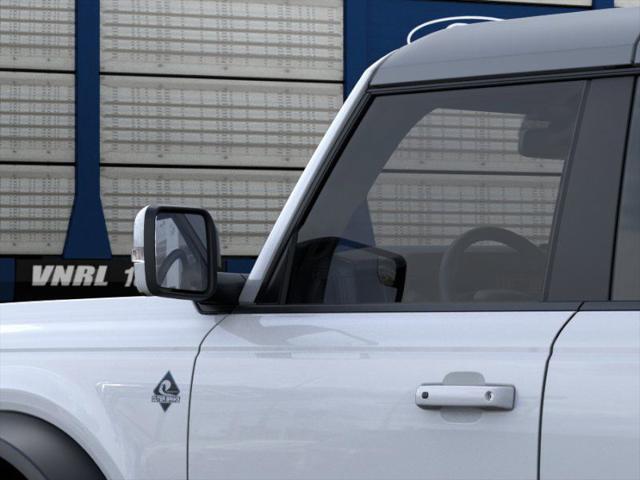 Photo of 2025 Oxford White Ford Bronco