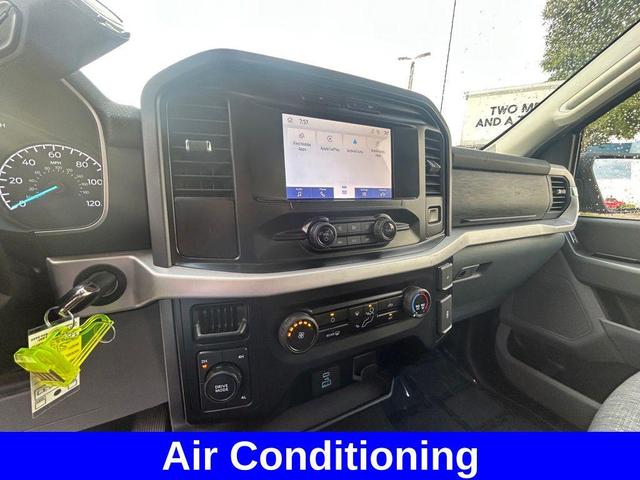 Photo of 2023 Iconic Silver Metallic Ford F-150
