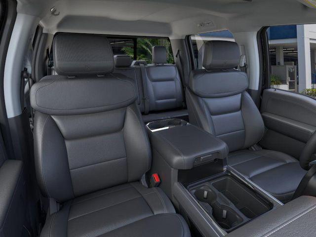 Photo of 2025 Agate Black Metallic Ford F-250